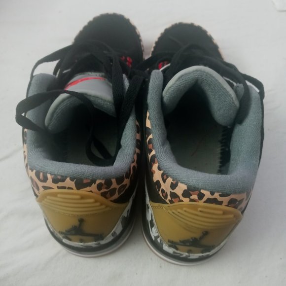 Air Jordans size 8 - Picture 3 of 4